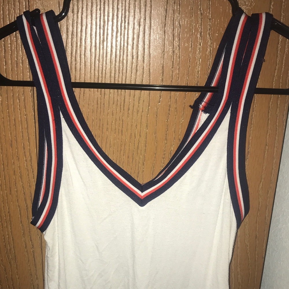 Tank - Picture 2 of 2